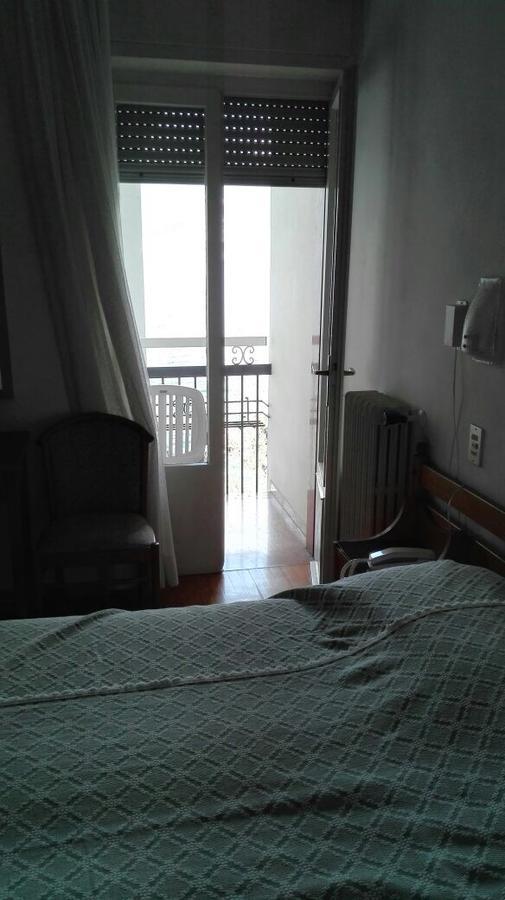 Piccolo Hotel Direkt Am See เบรนโซเน ซูล การ์ดา ภายนอก รูปภาพ