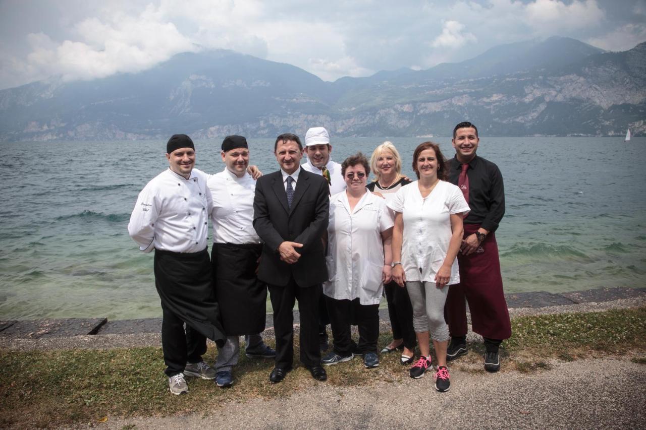 Piccolo Hotel Direkt Am See เบรนโซเน ซูล การ์ดา ภายนอก รูปภาพ
